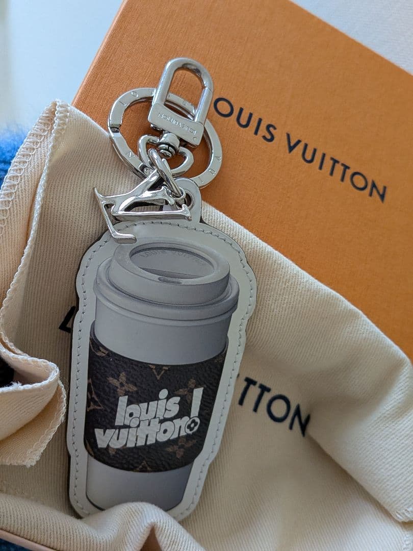 ◯ヴィトン ポルト クレ・モノグラム コーヒーカップ MP3108 チャーム◯