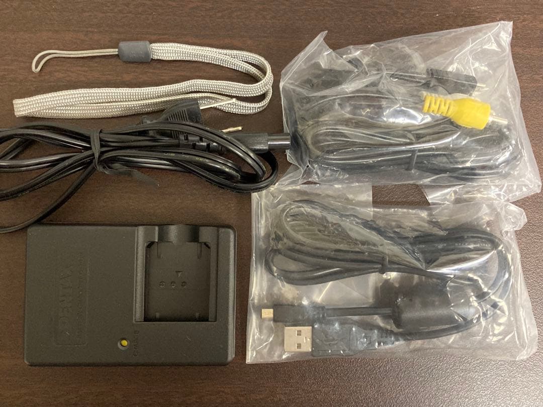 PENTAX Optio V20 コンパクトデジタルカメラ　コンデジ　箱付き