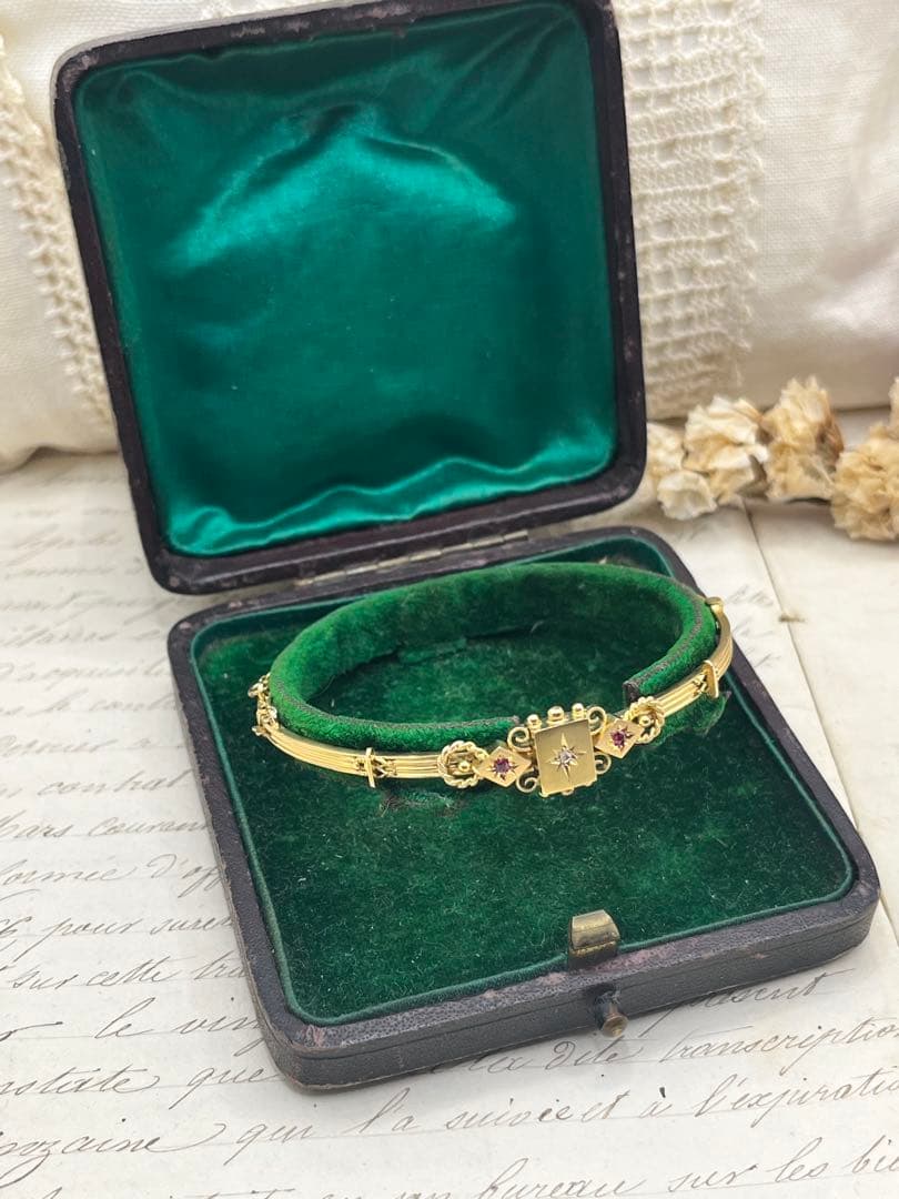 うさぎのななちゃん 英国アンティーク ルビーダイヤ 金 バングル オリジナ