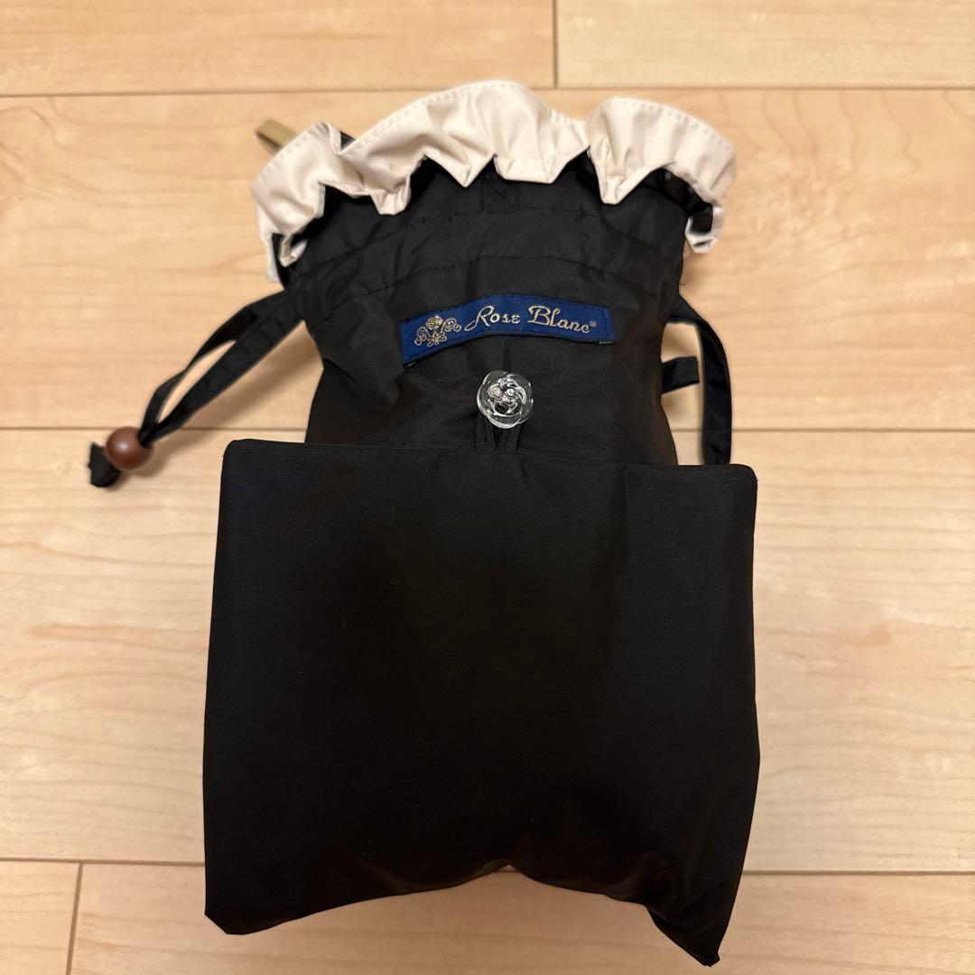 芦屋ロサブラン　フリル付き折りたたみ傘 ブラック×ベージュ