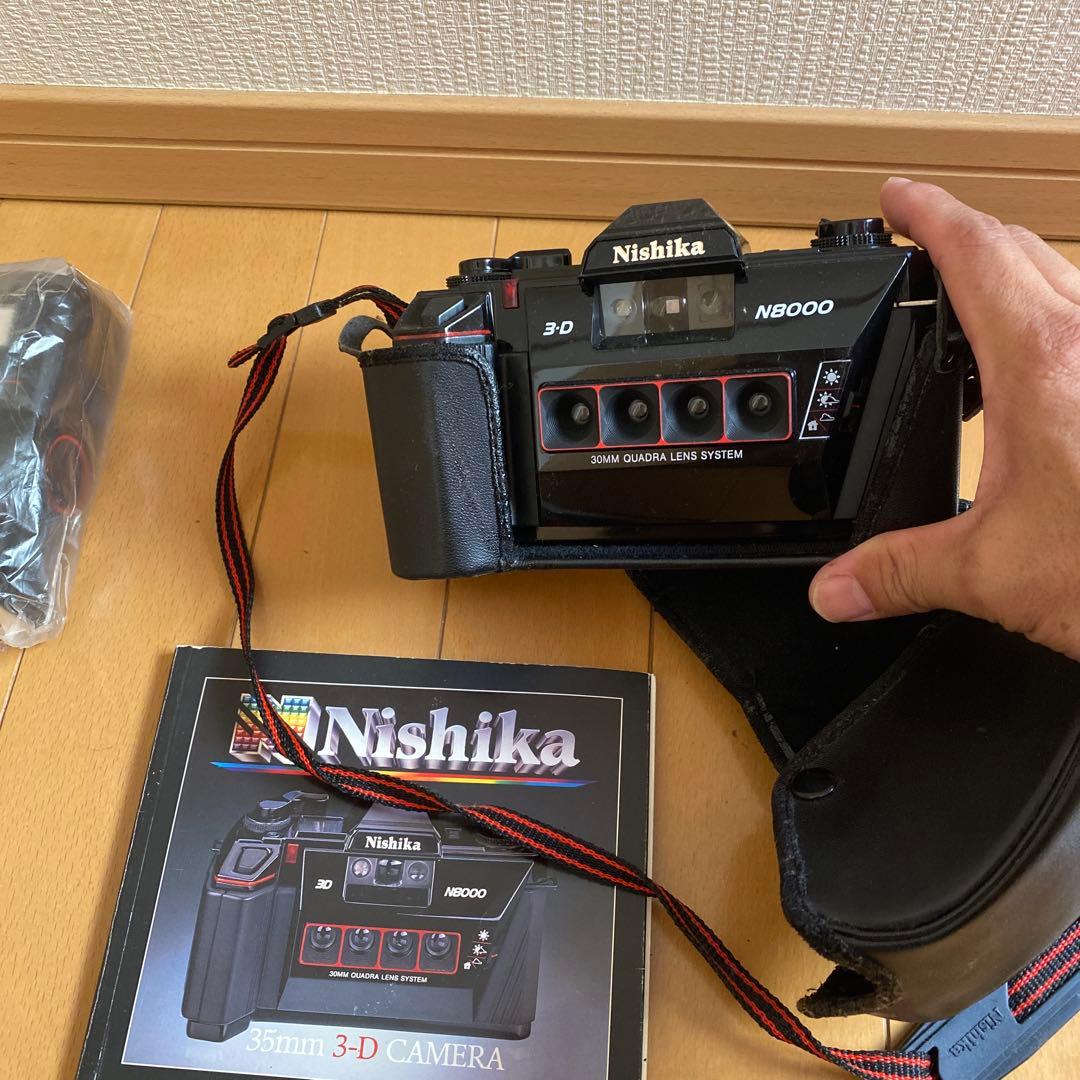 Nishika N8000 35mm 3Dカメラ中古品 ＆ 専用ストロボ未使用品