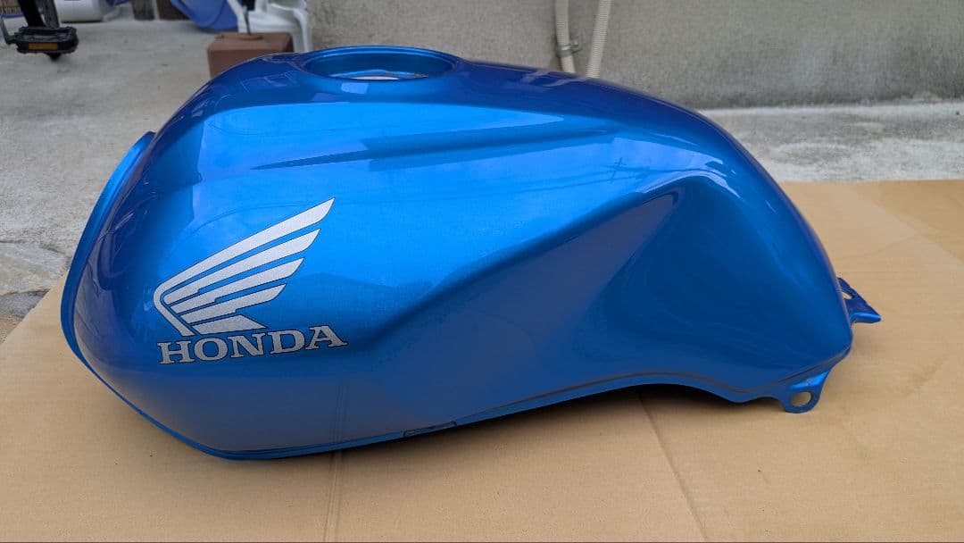 cb400sf sb nc42 タンク