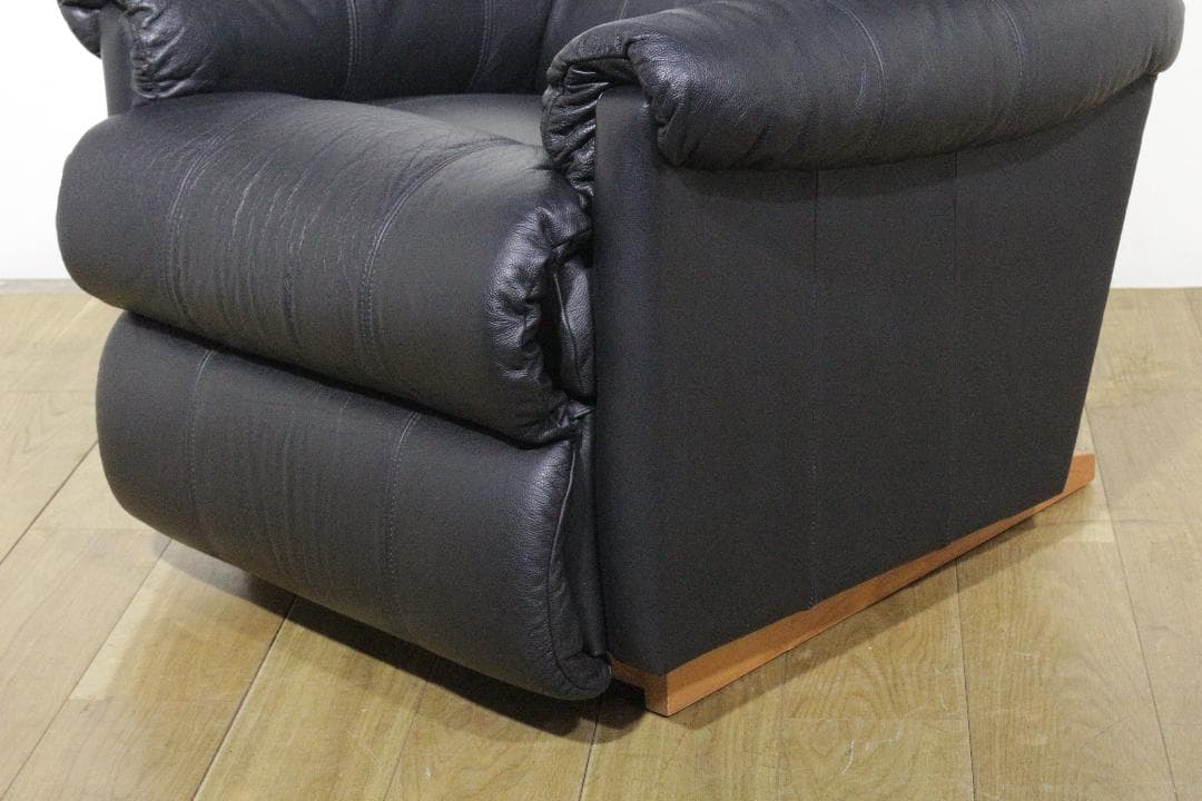 ゆ*み様 LAZBOY★リクライニングソファ★ロッキングチェア★フットレスト内蔵