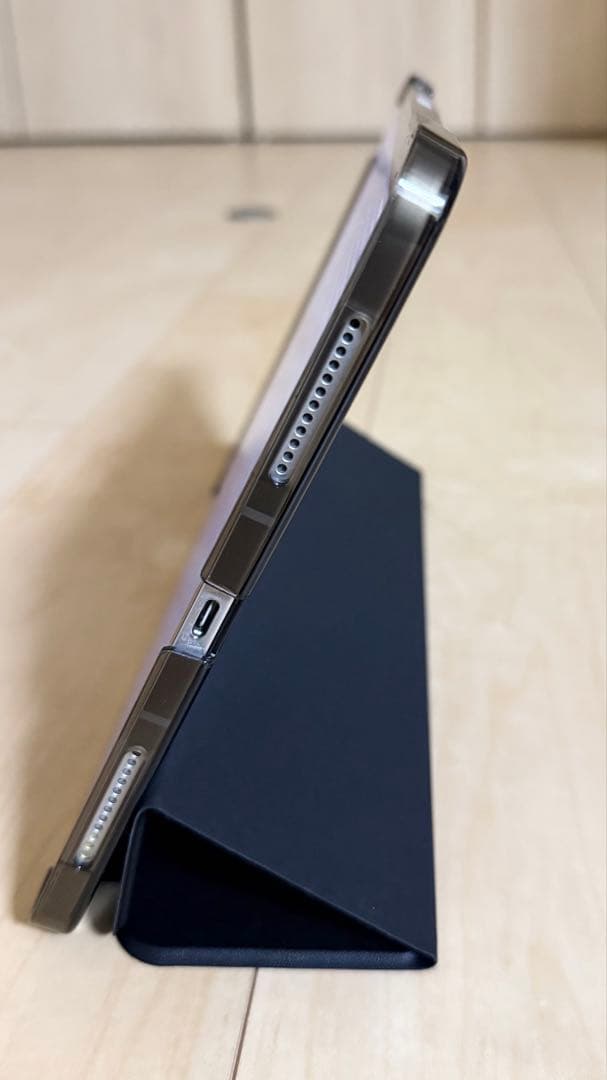 美品　iPadAir第4世代(64G/Wi-Fi/セルラー)キーボード等付属