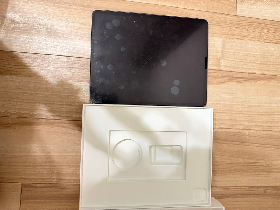 【即発送】iPad Pro 1TB Magic Keyboardセット 傷あり
