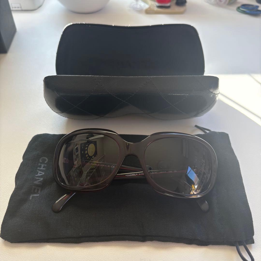 CHANEL ダークブラウン ラウンドサングラス ケース付き