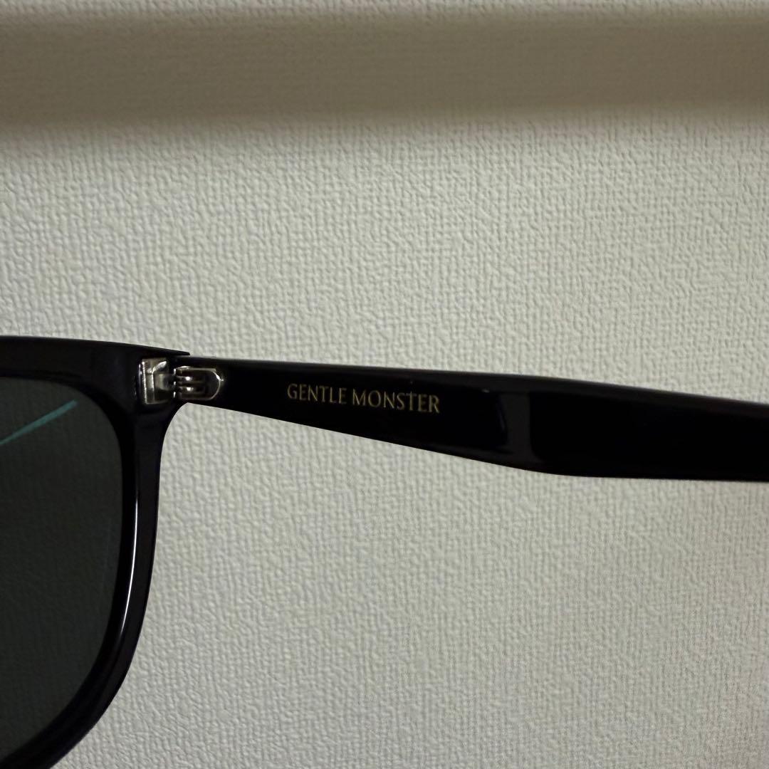 GENTLE MONSTER 【By Row 01】