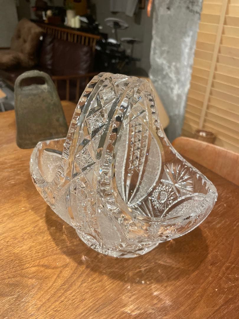 ボヘミア　クリスタル　バスケット　花籠　インテリア　フラワースタンド