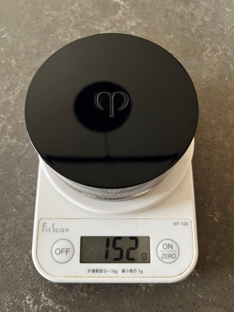 クレドポー　プードルトランスパラントn ライト