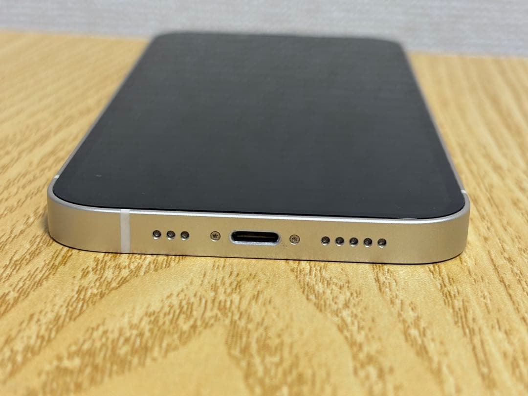 Apple iPhone 13 ホワイト 本体 256GB