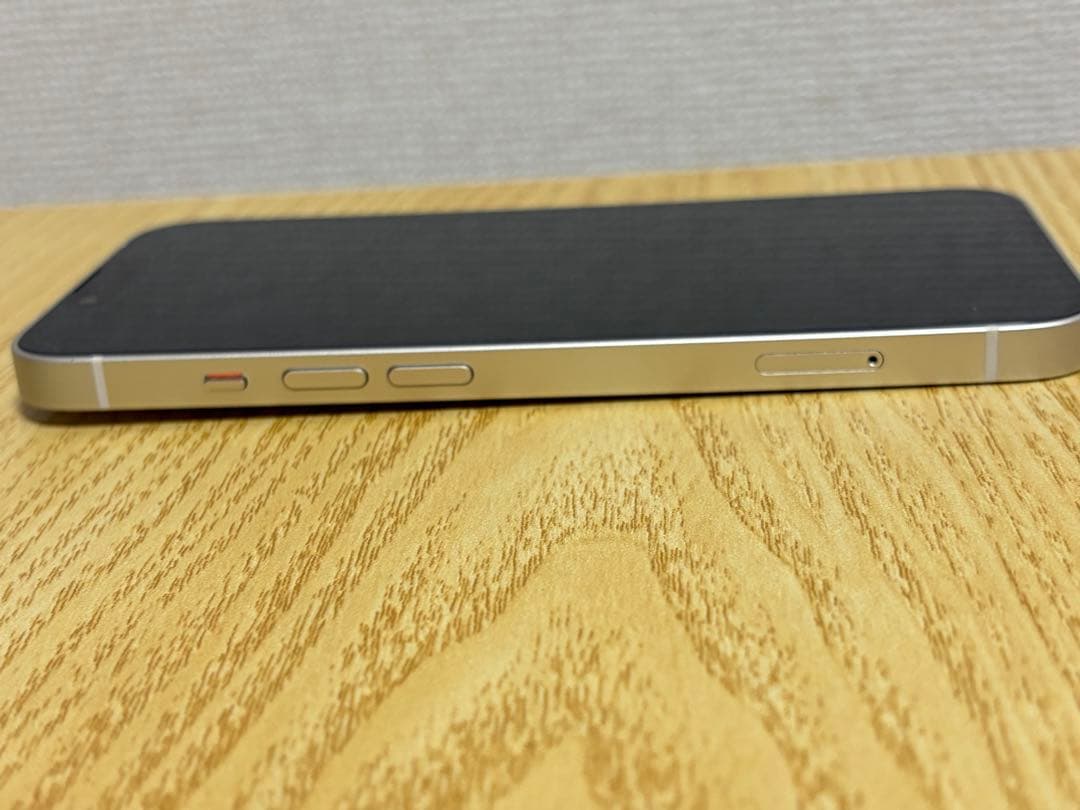 Apple iPhone 13 ホワイト 本体 256GB