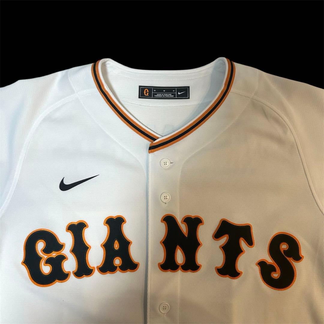 【希少・美品】　読売ジャイアンツ　岡本和真　レプリカユニフォーム　巨人　サイズM