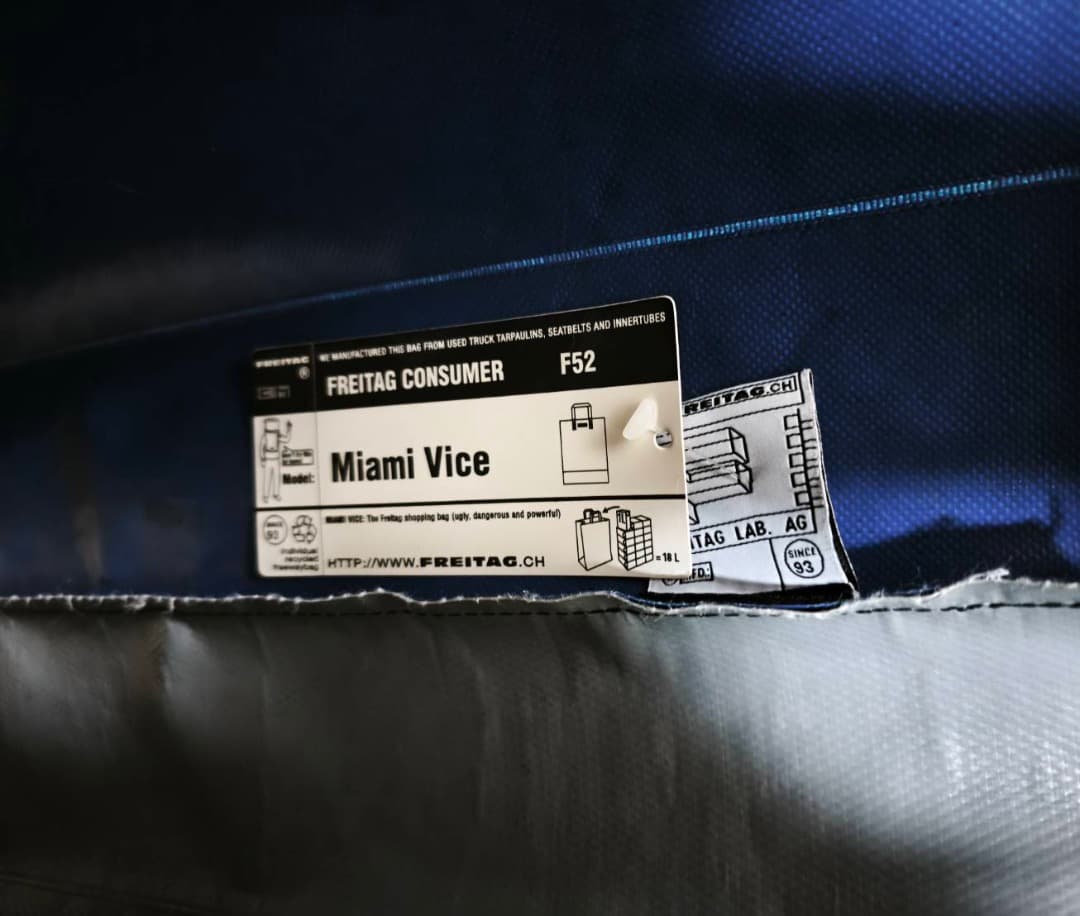 FREITAG F52 MIAMI VICE 　艶タグ