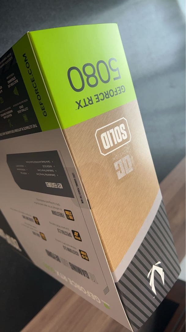 グラフィックボード・グラボ・ビデオカード ZOTAC GeForce RTX 5080 16GB