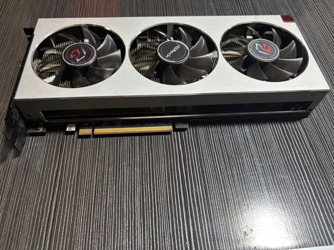 RADEON Ⅶ 16gb ASRock