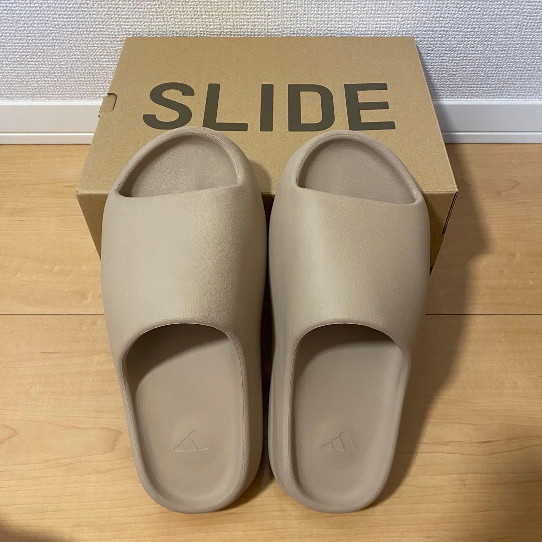 イージースライドadidas YEEZY Slide \"Pure\" GW1934