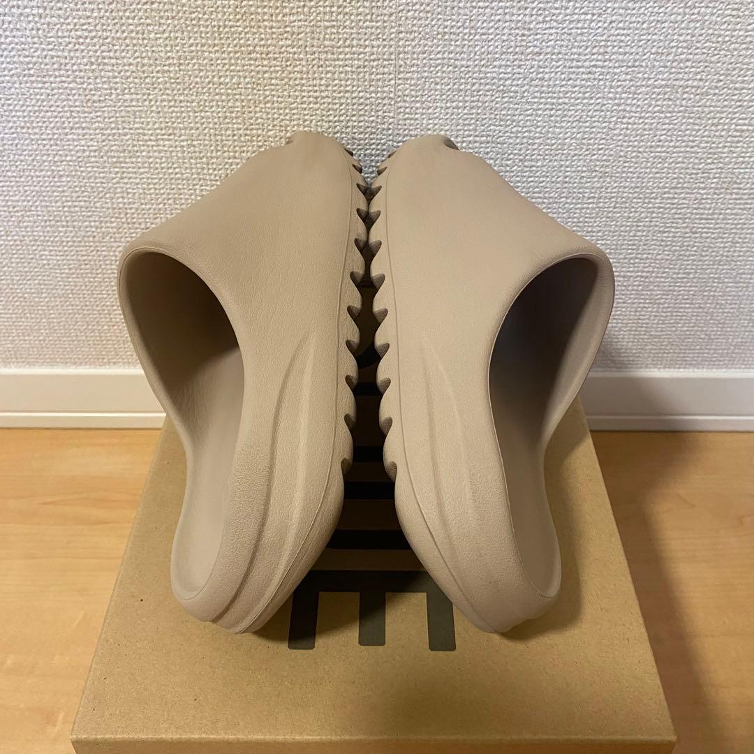 イージースライドadidas YEEZY Slide \"Pure\" GW1934