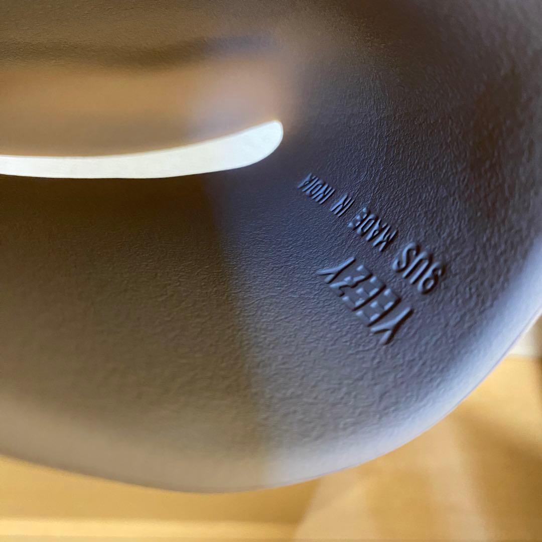 イージースライドadidas YEEZY Slide \"Pure\" GW1934