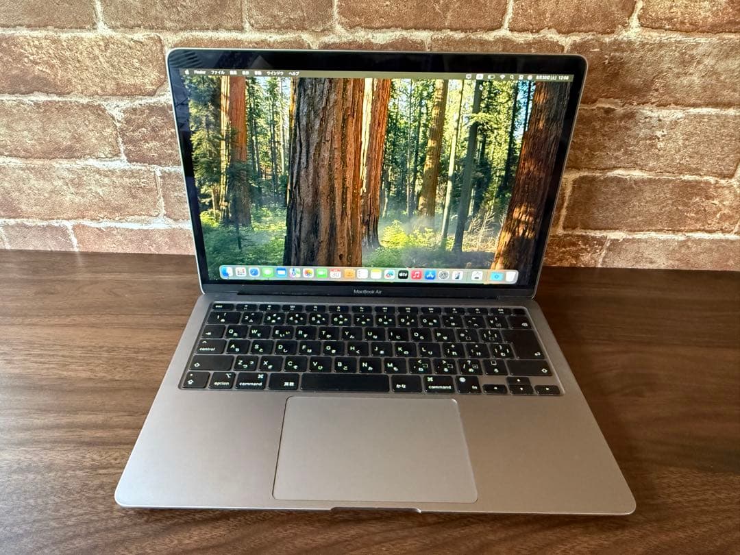Apple MacBook Air M1 (2020) 本体