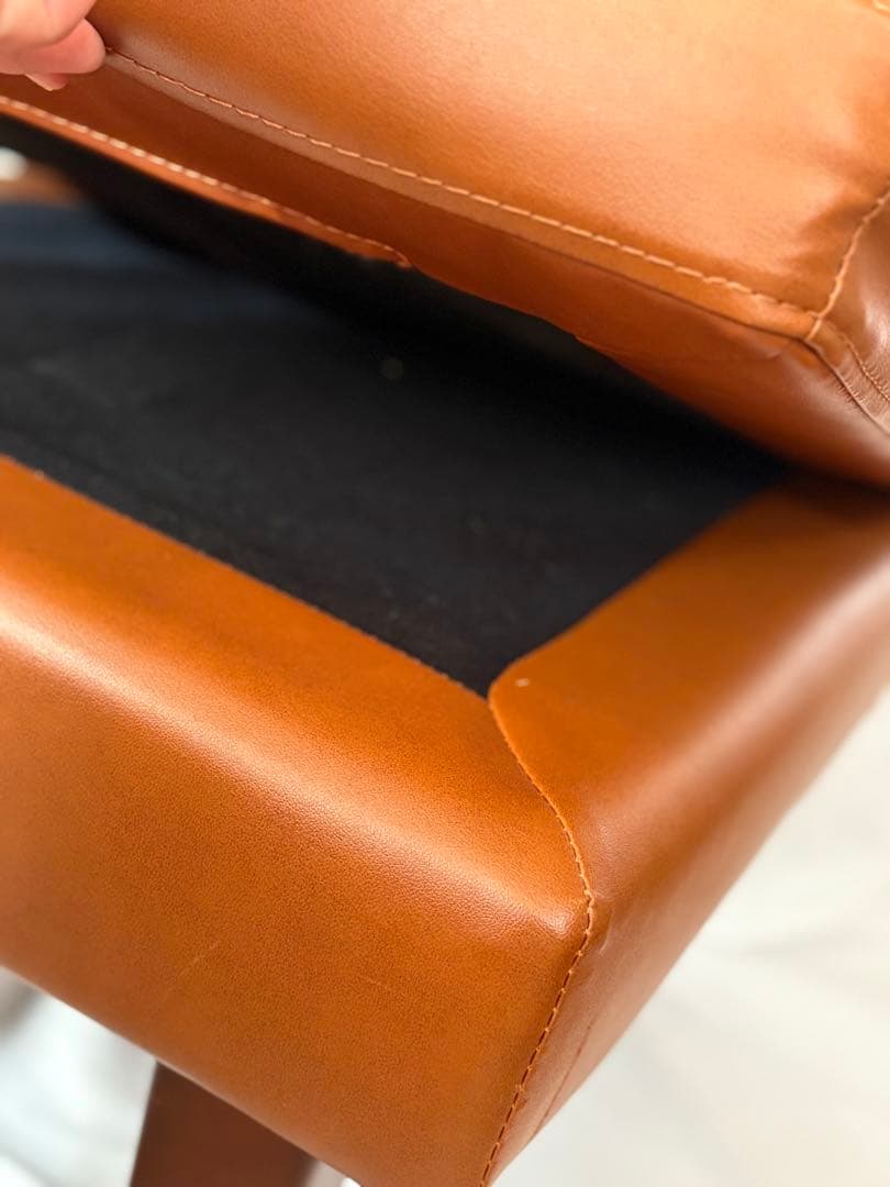 オットマンブラウンレザー