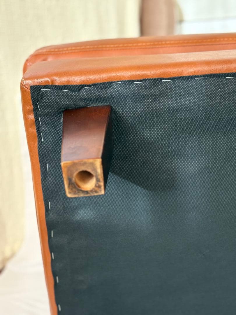 オットマンブラウンレザー