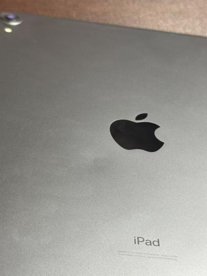 ipad pro 11インチ 256g スペースグレイ　Cellular