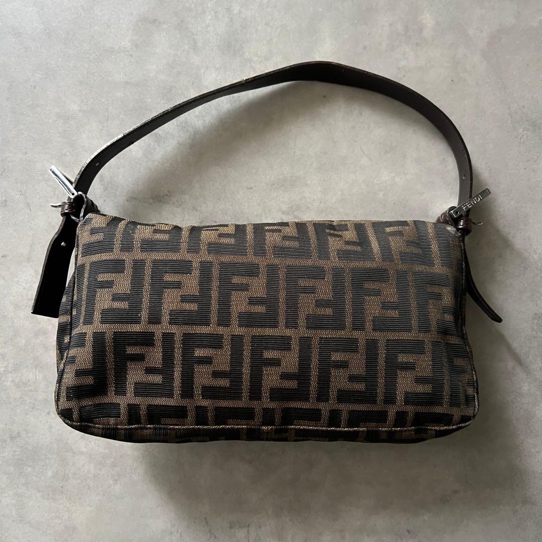【美品】 フェンディ FENDI ズッカ マンマバケット バッグ ワンショルダー