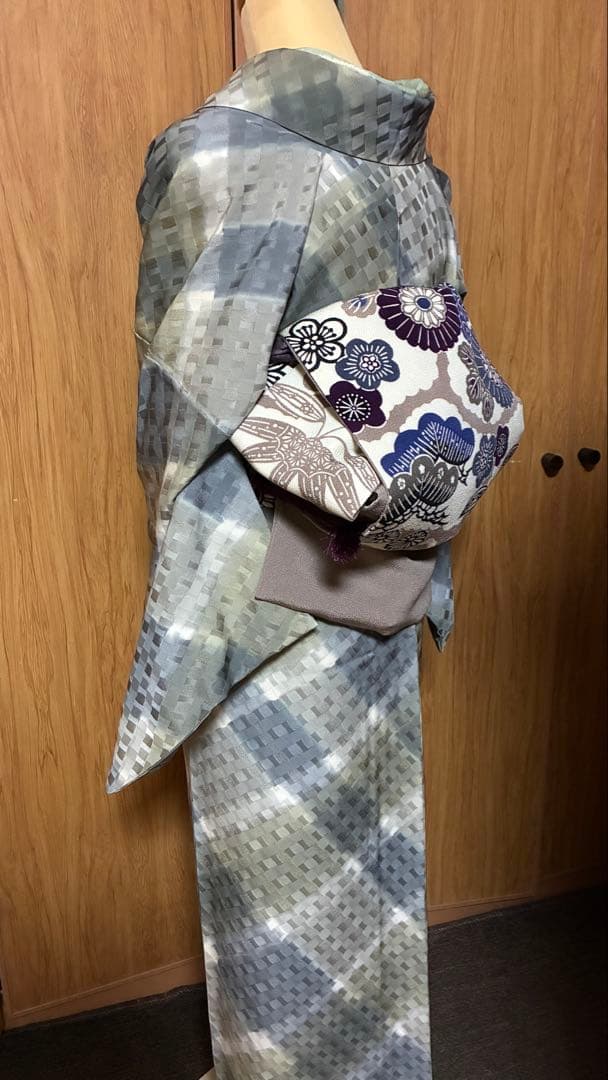 ◆着物　正絹　小紋　丈長め　　　　　　今月のお勧め♪