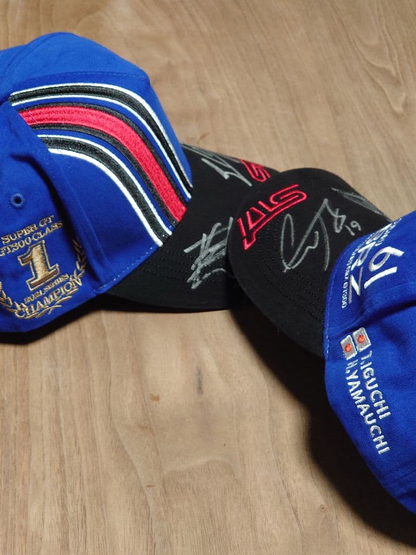 SUBARU BRZ 2022 直筆サイン入りキャップ 2個セット