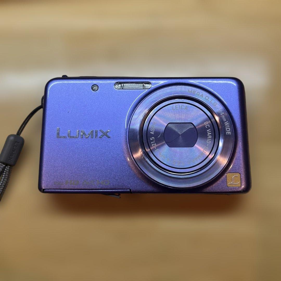 デジカメ LUMIXパナソニック DMC-FX80 水色