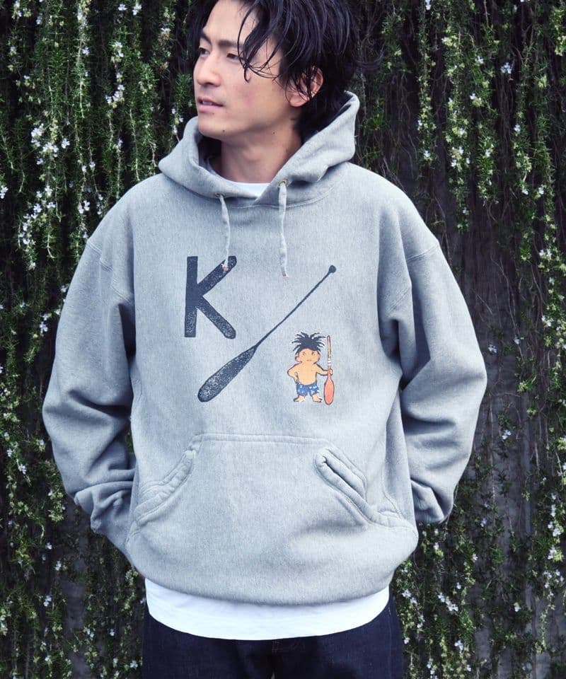 【未使用タグ付】45Rコノッキ君ベタッチプリントの908裏毛フーディ (トップ)