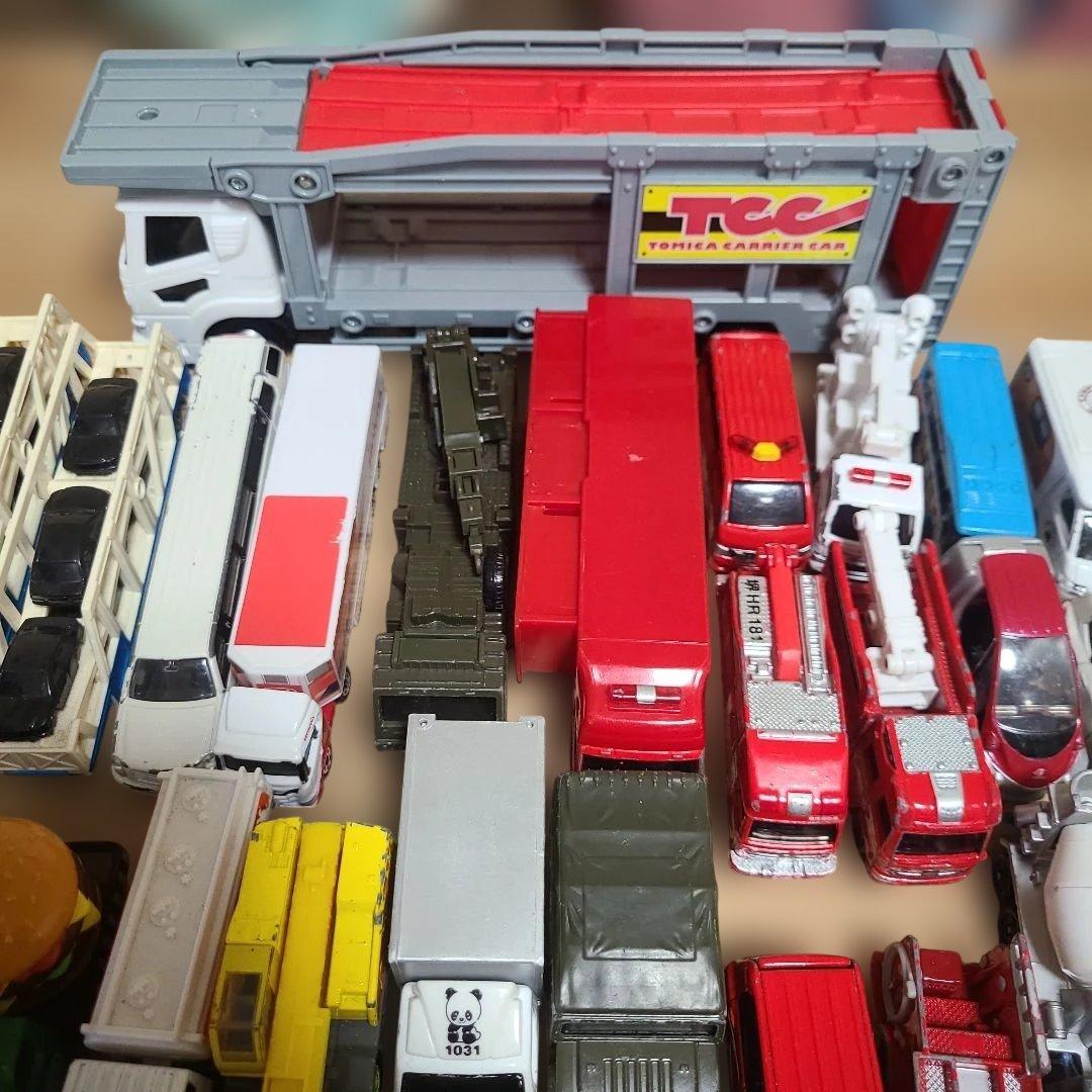C*n様 トミカ100台越えまとめ売り！[ジャンク扱い]
