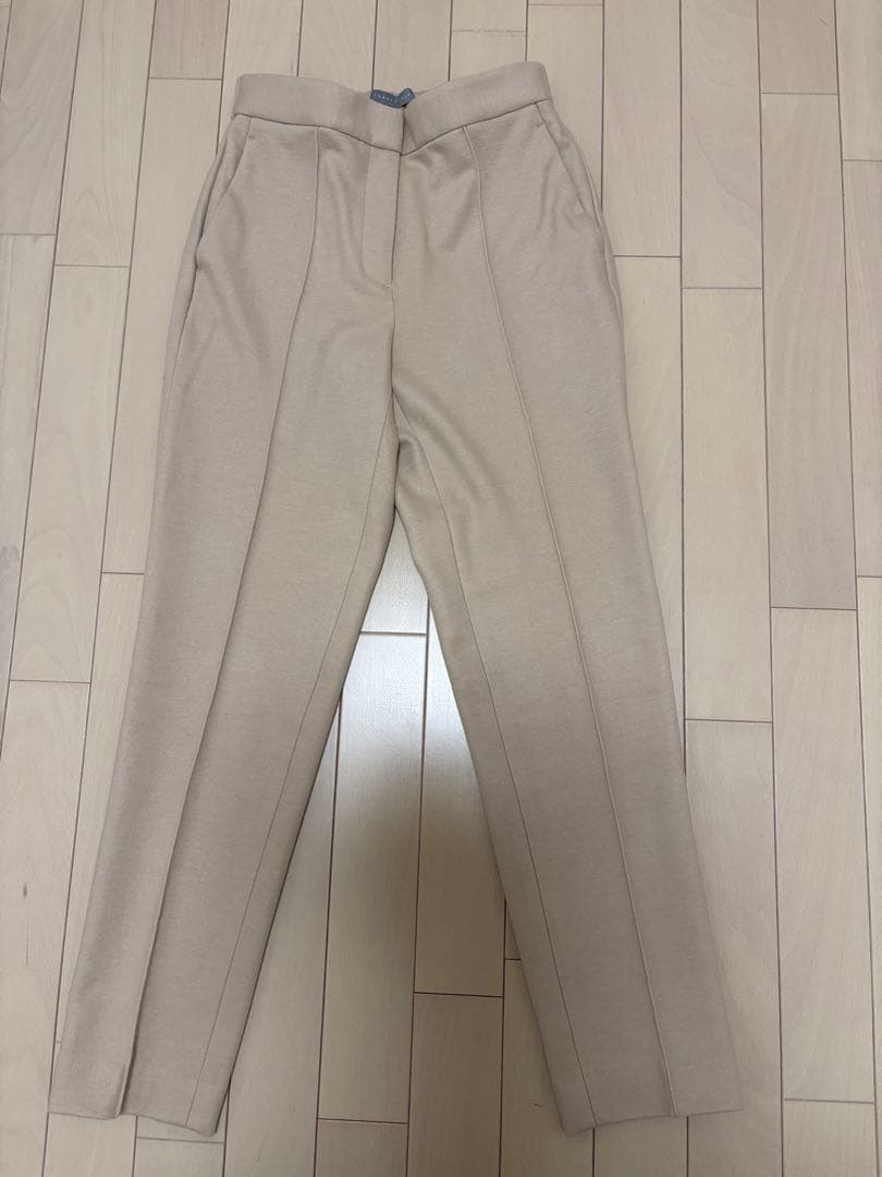 2/1のみお値下げ【新品・未使用】セオリーリュクス ウールパンツ ベージュ36