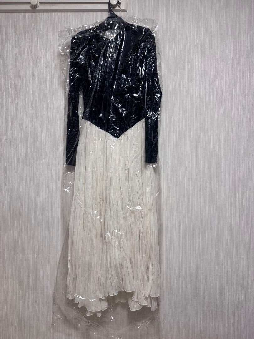 【新品タグ付】anuans ベロアシフォンドッキングワンピース