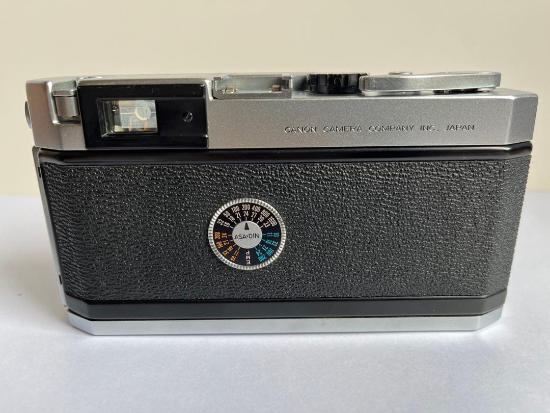 Canon P型(50mm F1.8) フィルムカメラ .レンジファインダー