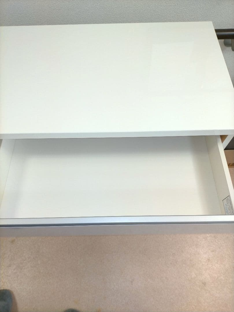 【送料込】ニトリ キッチンカウンター 幅120奥行51高さ86cm 食器棚 白色