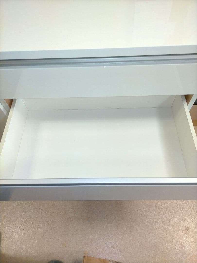 【送料込】ニトリ キッチンカウンター 幅120奥行51高さ86cm 食器棚 白色