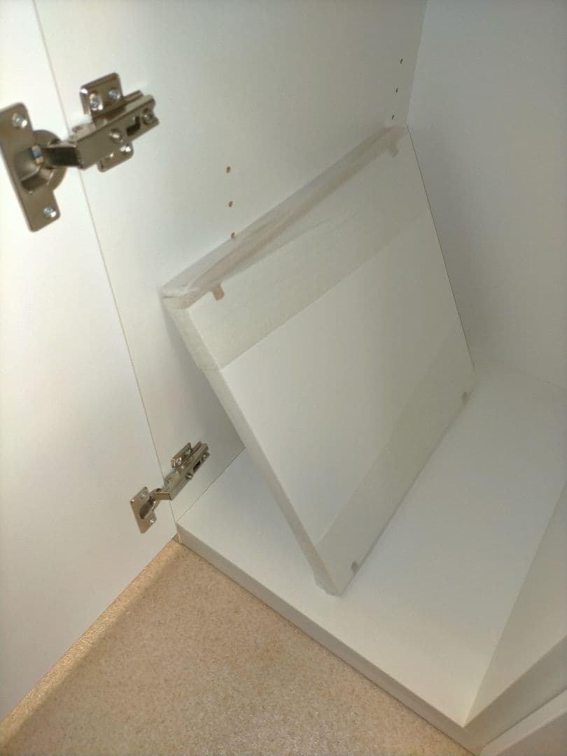 【送料込】ニトリ キッチンカウンター 幅120奥行51高さ86cm 食器棚 白色