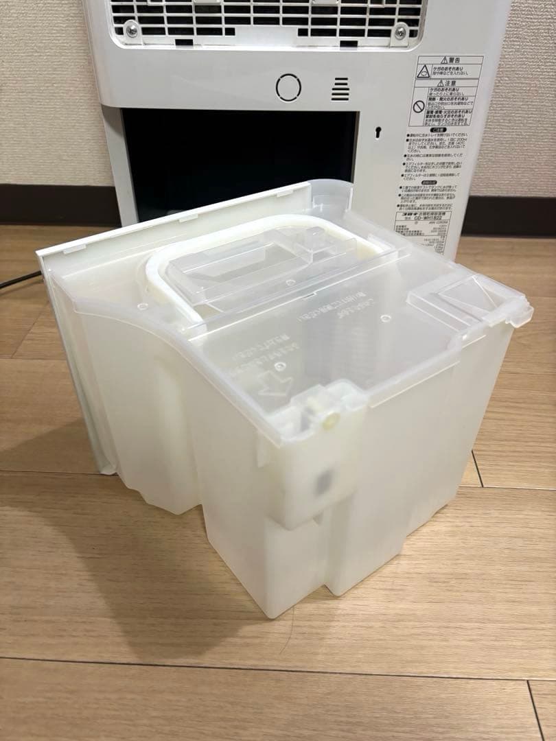 コロナ　衣類乾燥除湿機　CD-WH1822 2022年製