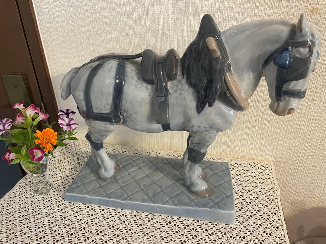 希少品　ロイヤルコペンハーゲン　馬の置物