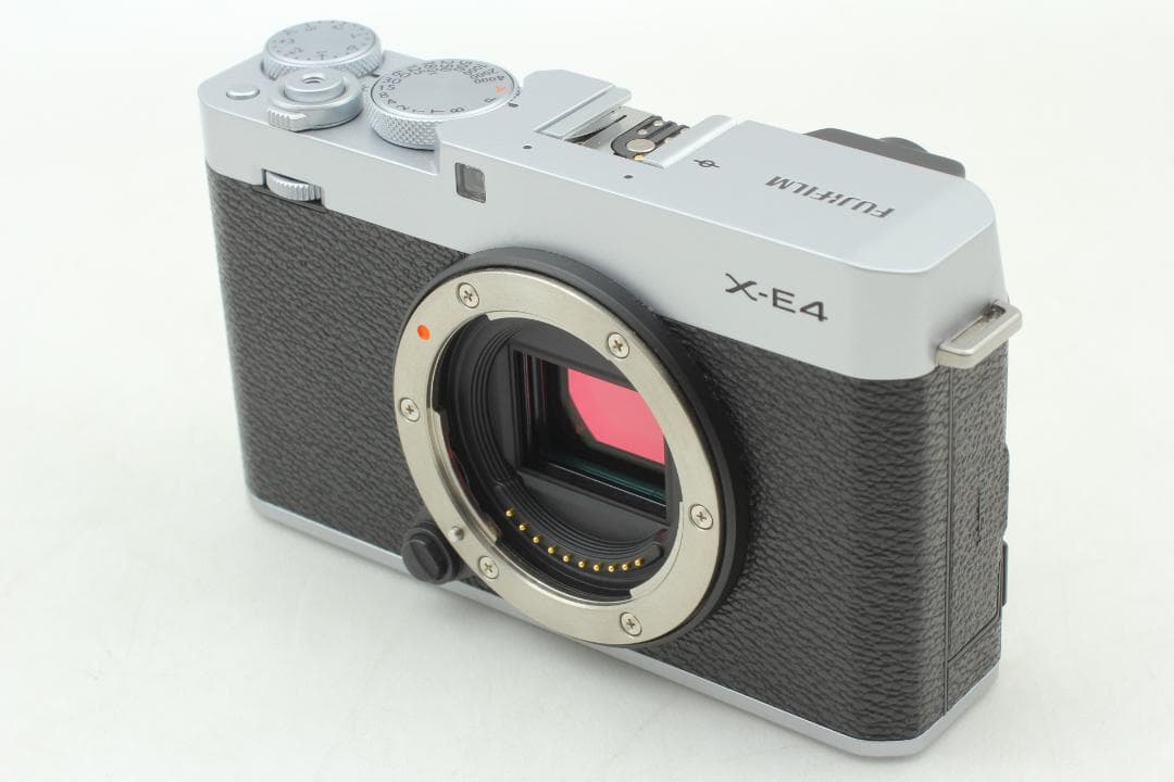 サムレスト付き Fujifilm X-E4 ミラーレスカメラ XC15-45mm