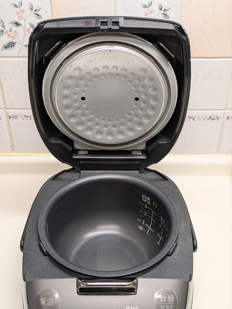 【2024年製】TIGER 炊飯器3合 ブラックJPF-G055KL