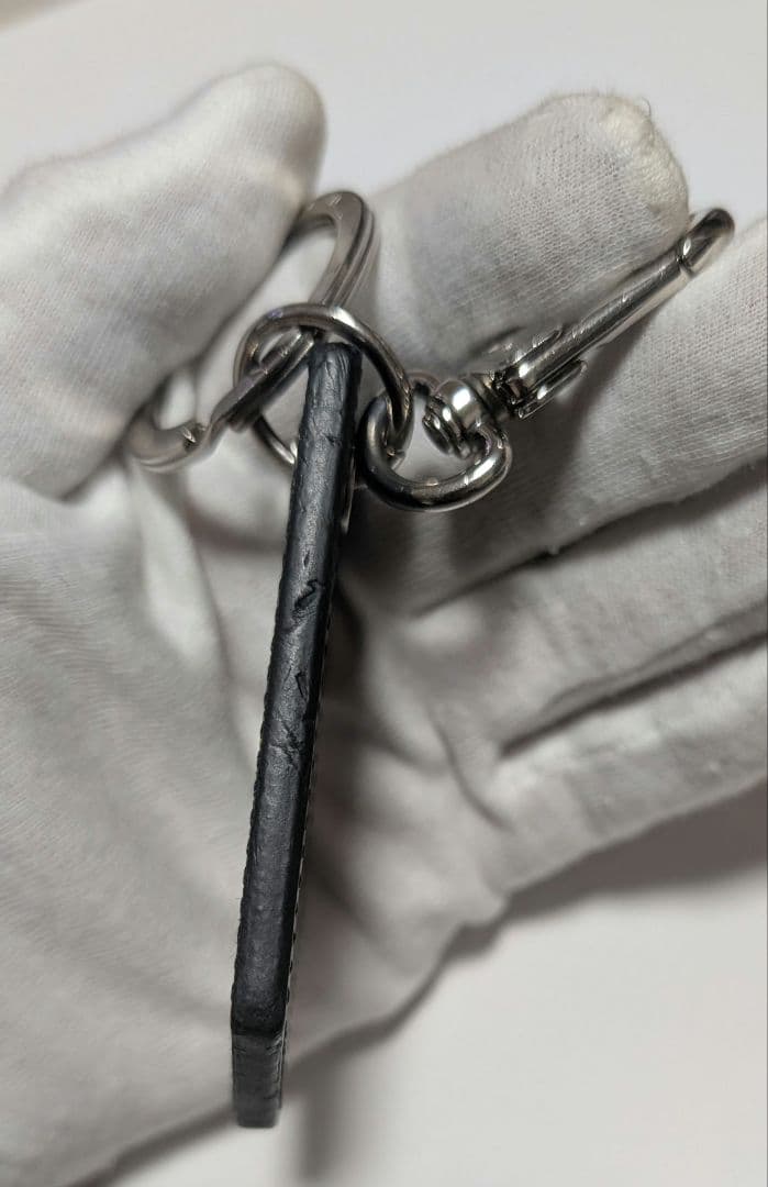 LOUIS VUITTON キーリング エピ ブラック