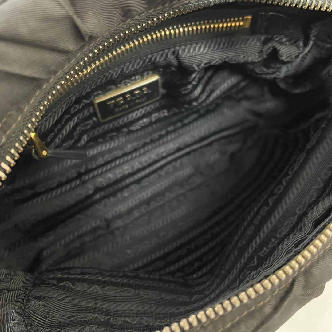 PRADA ショルダーバッグ プラダ 2way カメラバッグ キルティング 黒