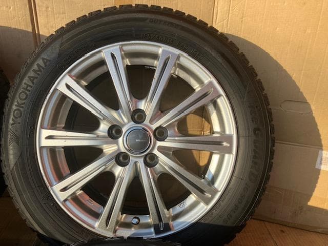 シエンタ スタッドレスセット 185/60R15 2019年製 ヨコハマ