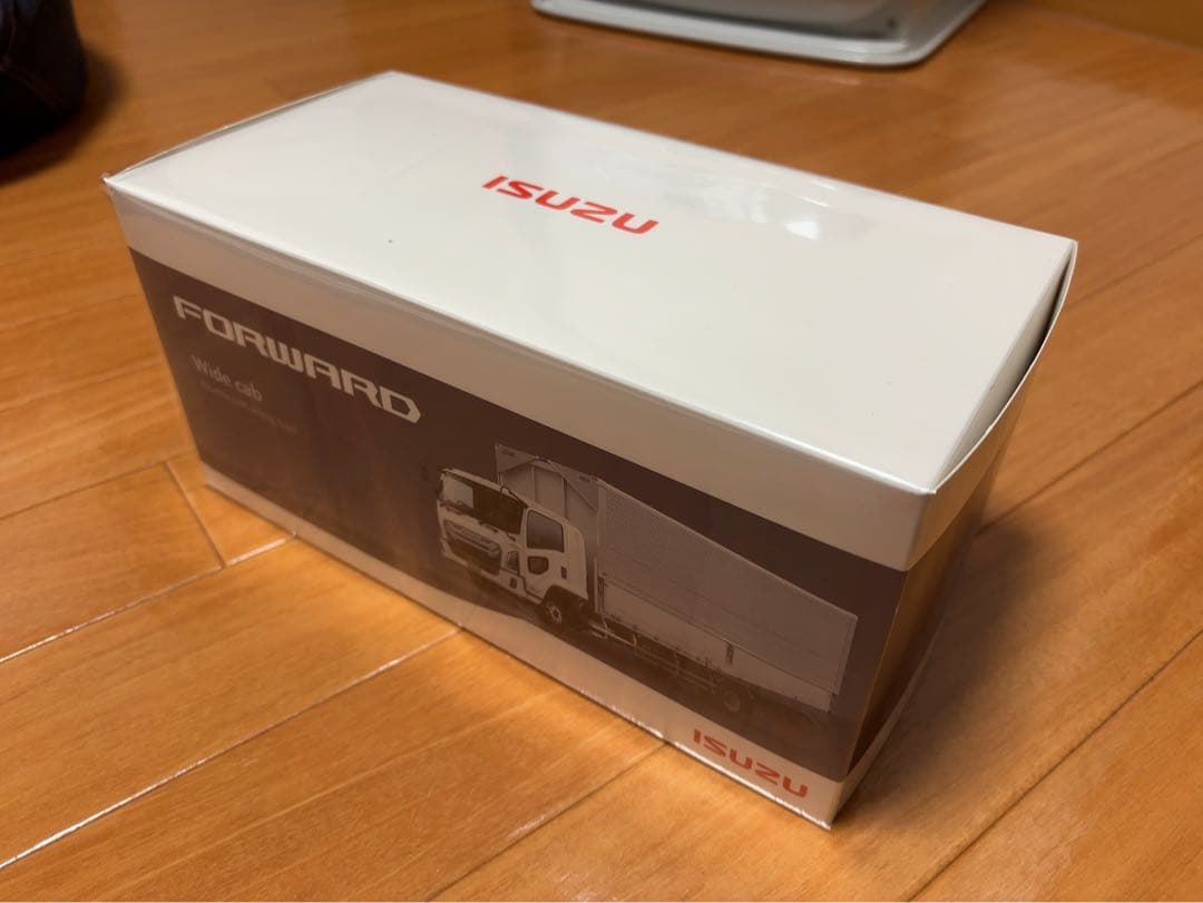 【Kazu】1/43 いすゞ　フォワード　ミニカー