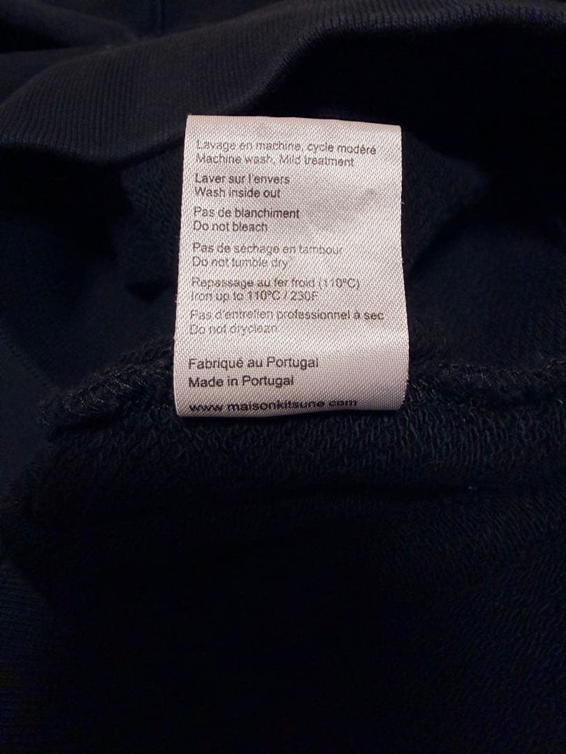 MAISON KITSUNÉ ブラック トレーナー M メゾンキツネ