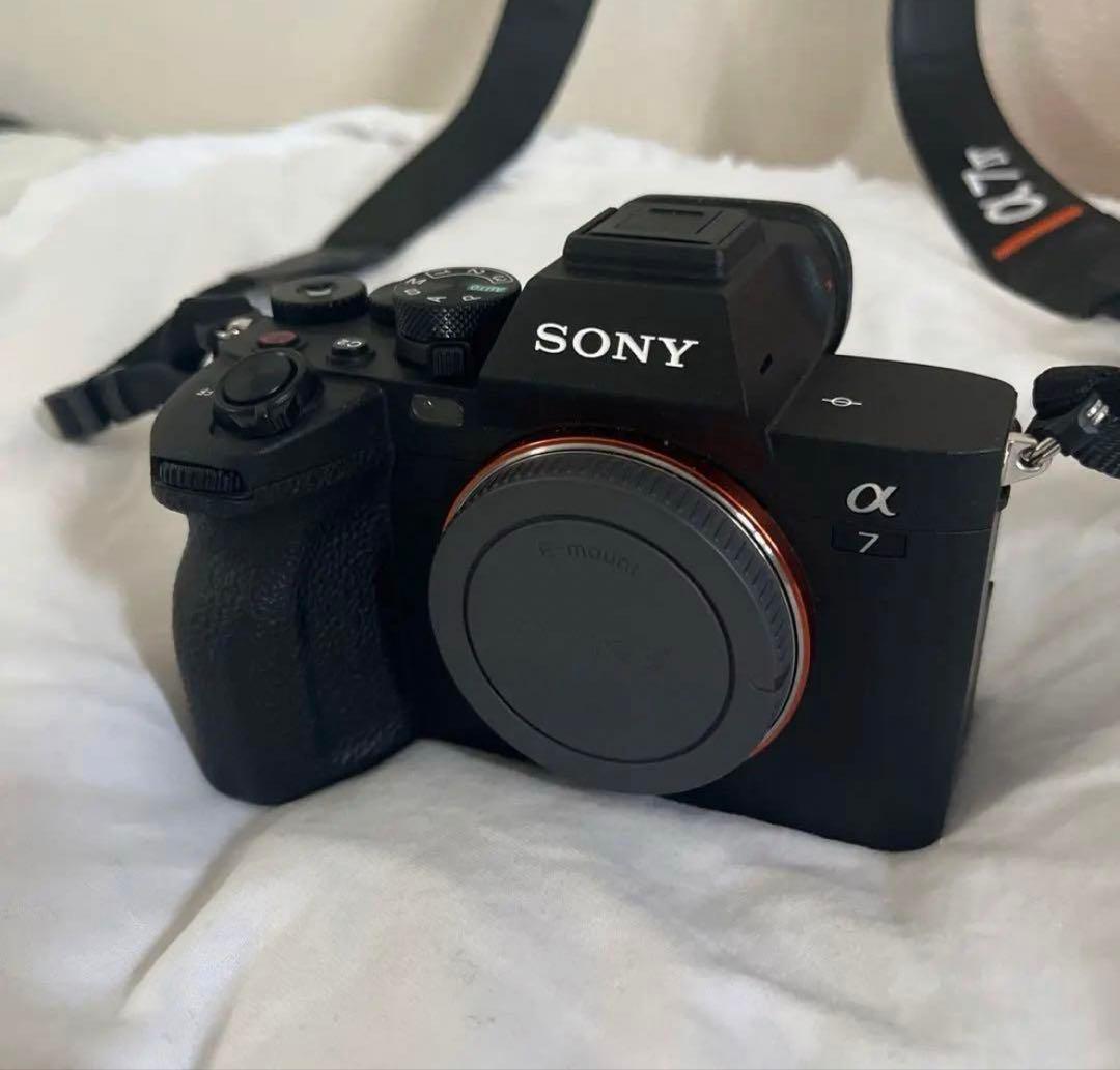 【新品同様】SONY α7IV ILCE-7M4 ボディ