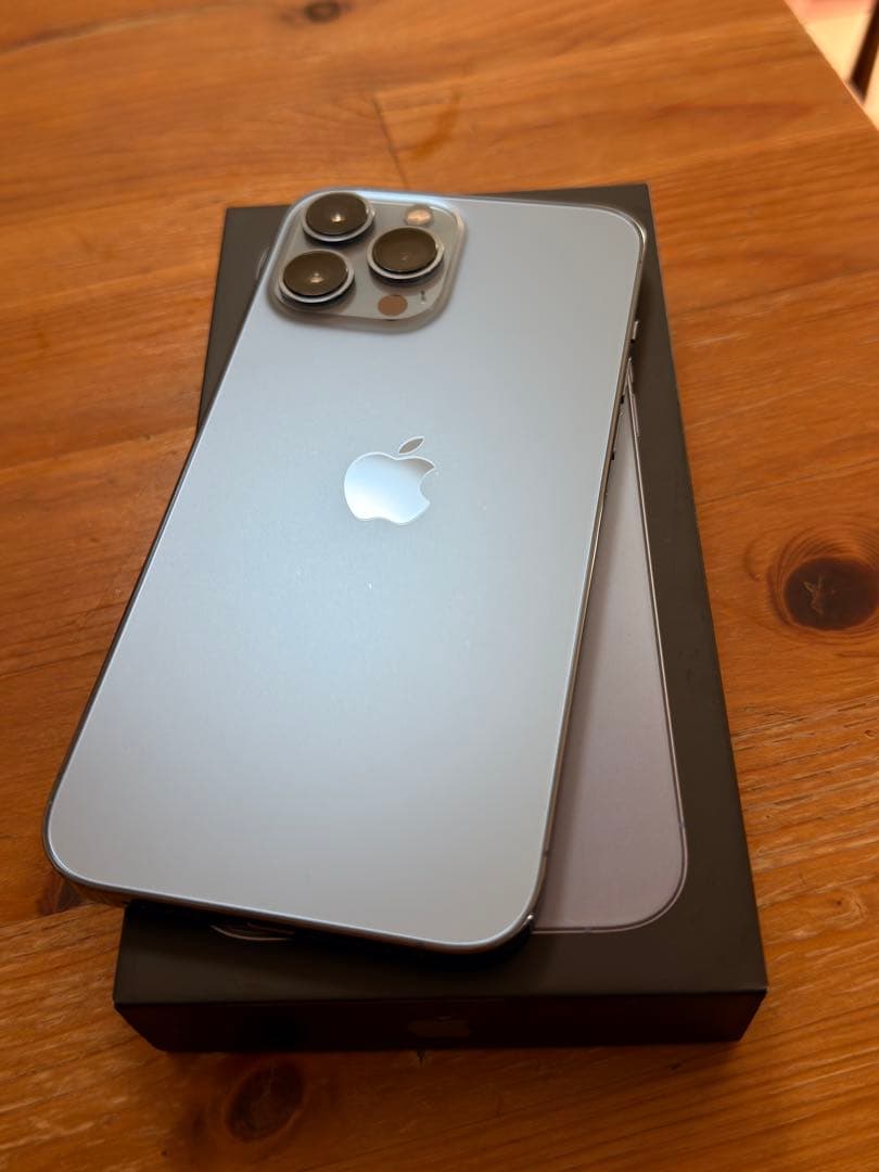 Iphone 13 pro max 512 GB SIMフリー