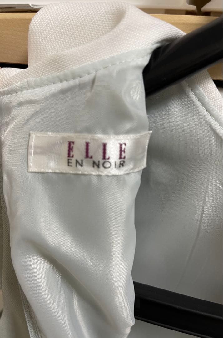 ELLE エルアンノアール　フォーマル　ワンピース　130 入学式　卒園式